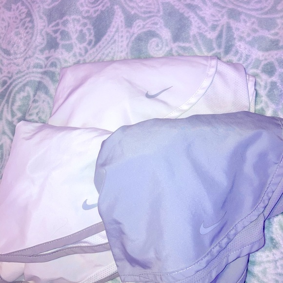 3 pair of Nike shorts (womens) small & xs - Picture 5 of 7